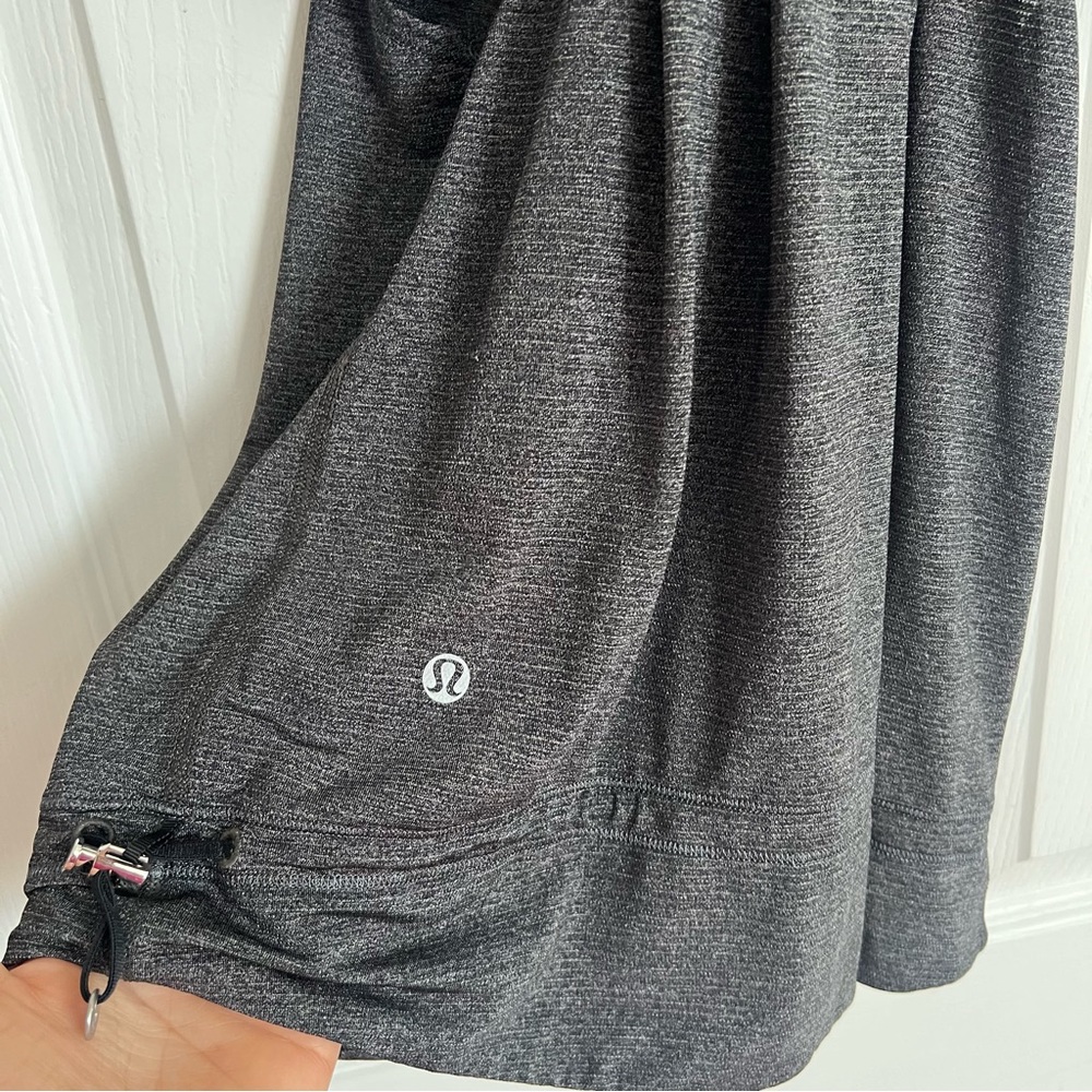 LULULEMON Rest Less Run Tank Built In Bra Drawstring Gathered Waist Gray Size 4 - Picture 5 of 6
